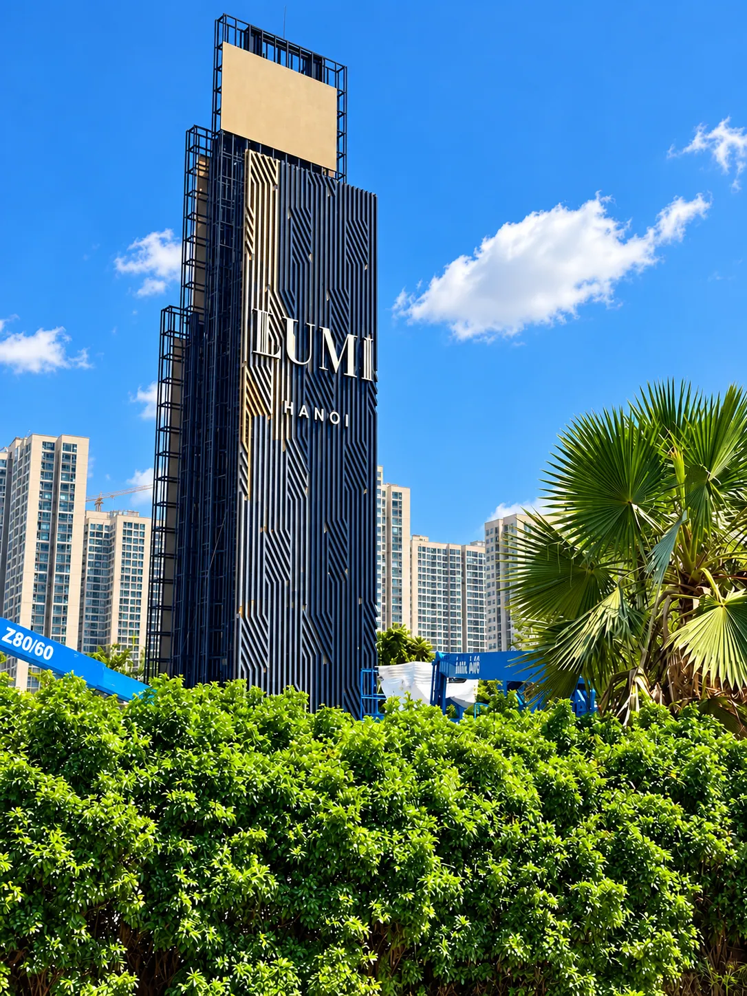 Mặt ngoài tòa căn hộ Lumi Hanoi chụp ban ngày